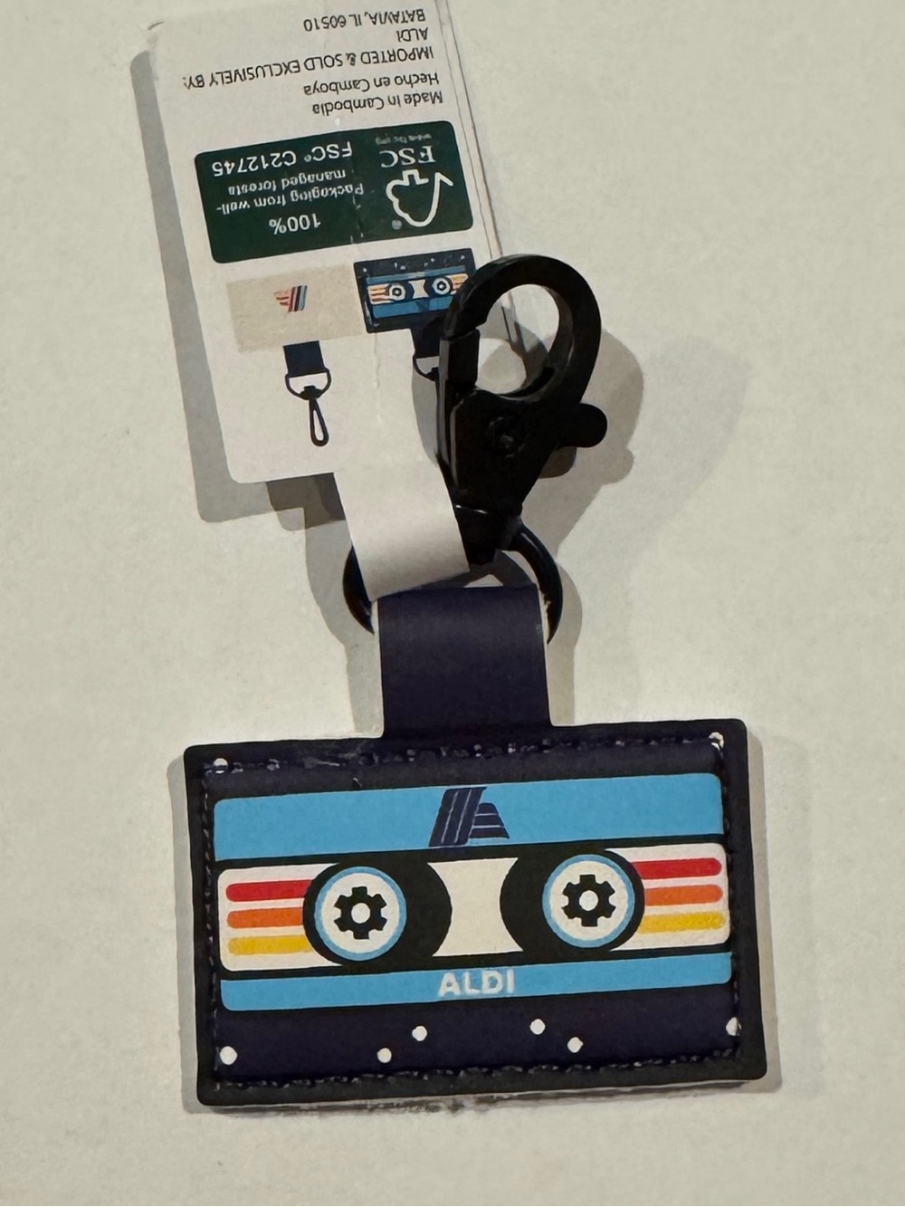Aldi Quarter Holder Keychain Clip Retro Cassette NWT